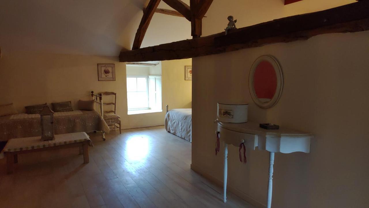 Bed and Breakfast Le Manoir De Gatines Tigne Экстерьер фото
