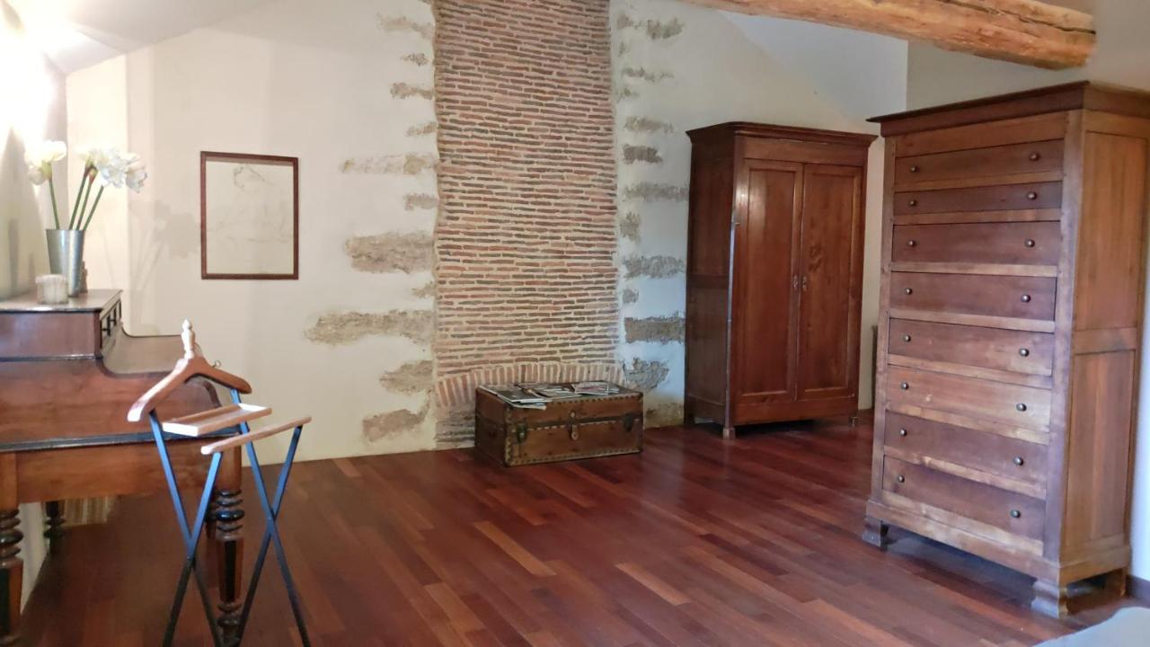 Bed and Breakfast Le Manoir De Gatines Tigne Экстерьер фото