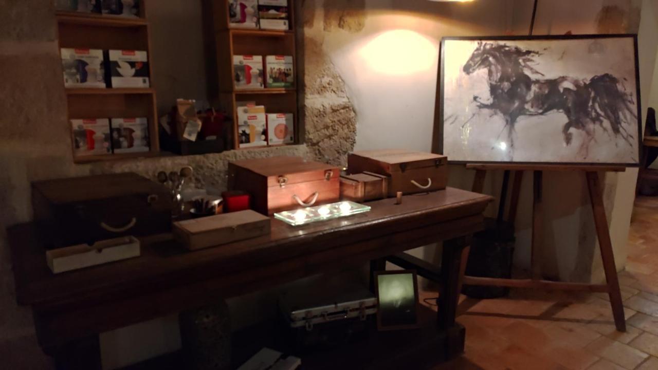 Bed and Breakfast Le Manoir De Gatines Tigne Экстерьер фото